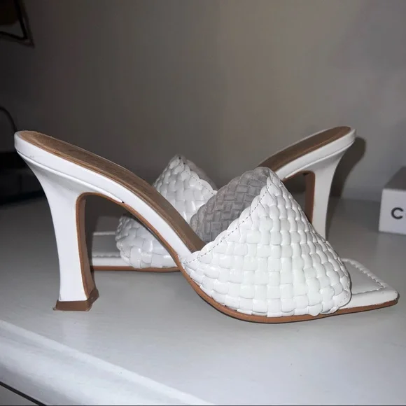L’intervalle white leather heels (size 37) - Picture 4 of 4